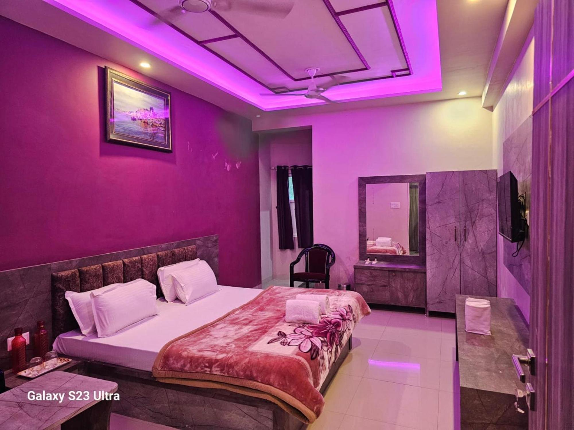 Hotel Kashi Inn Raj Ghat Varanasi Exterior foto